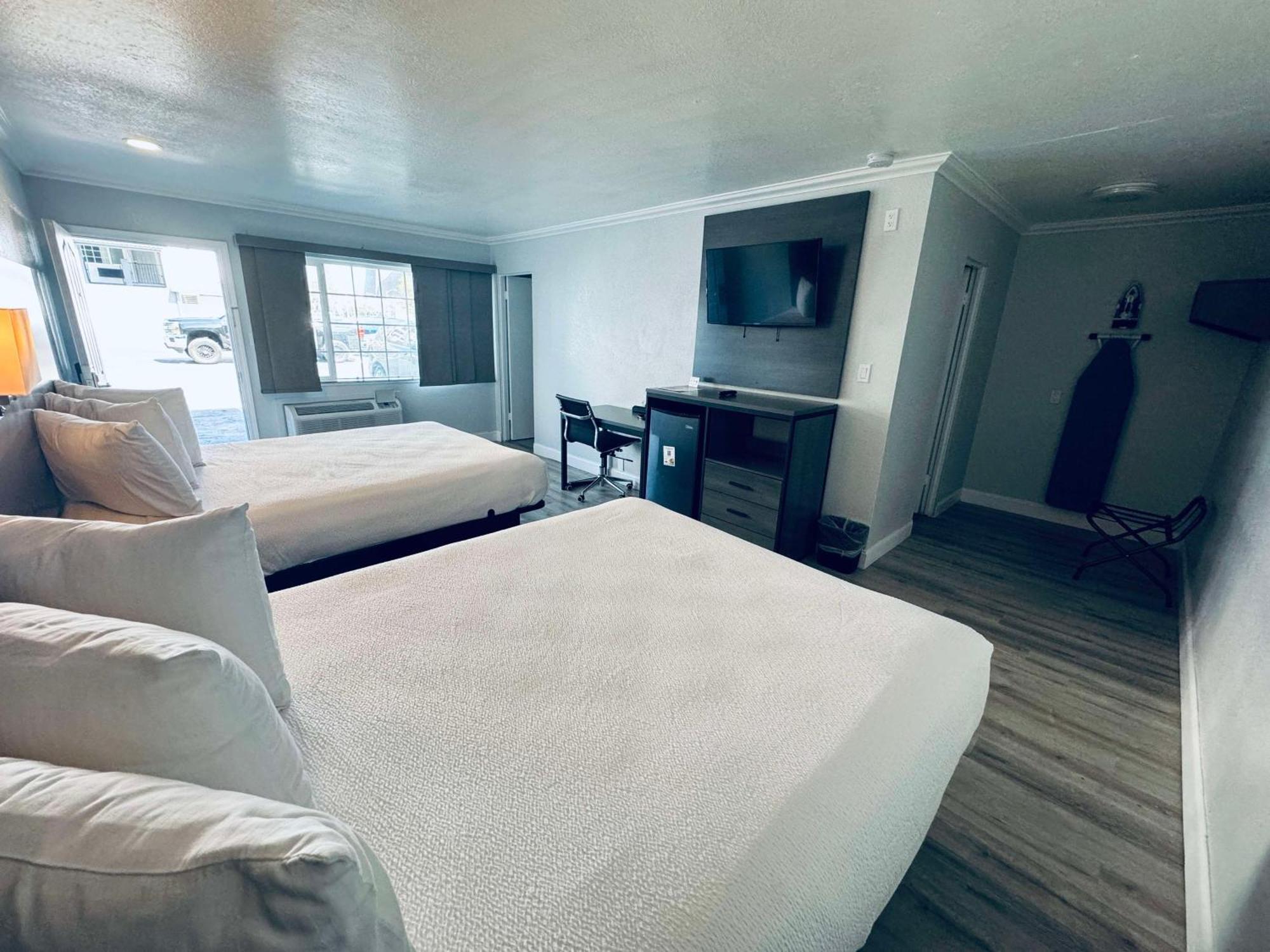 Surestay By Best Western Fresno Central Exterior foto